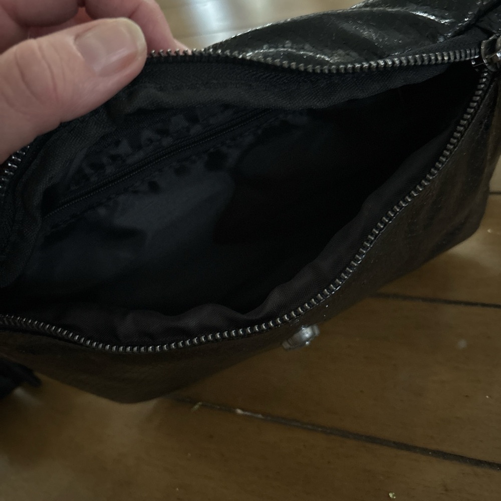 HP The Wizarding World of Harry Potter Universal Studios Death Eater Fanny Pack - Picture 4 of 8